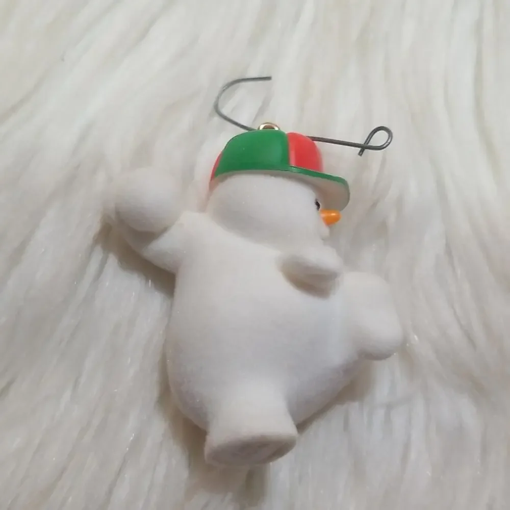 Vintage Hallmark Keepsake Ornament Snow-pitching Snowman 1985